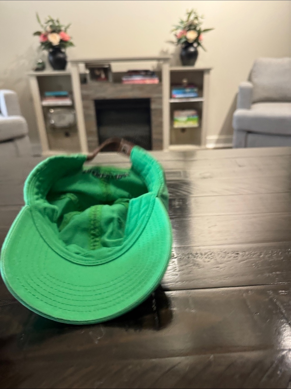 Vineyard Vines Green Whale Baseball Cap - Picture 3 of 3